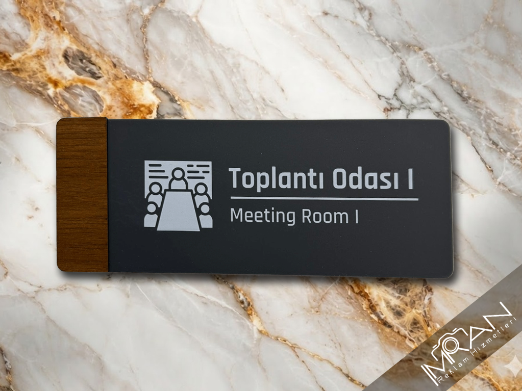 Ahşap Kenarlı UV Baskılı Antrasit Gri Toplantı Odası 1 Kapı İsimliği